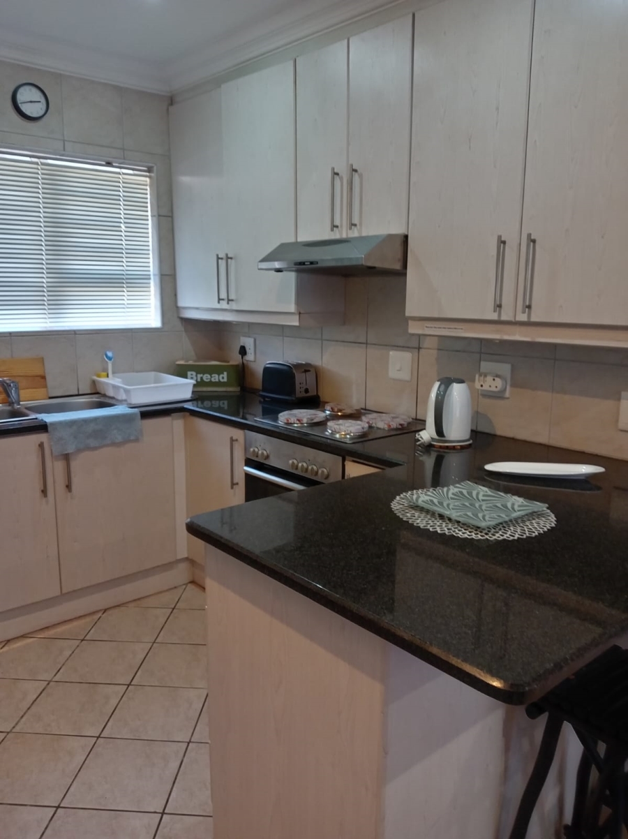 2 Bedroom Property for Sale in Jeffreys Bay Central Eastern Cape